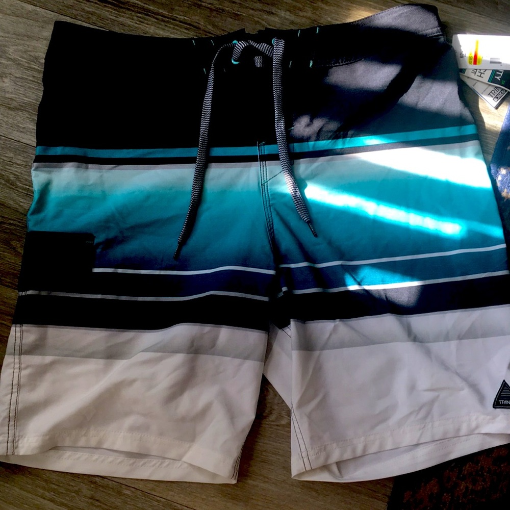 Men’s Board-shorts Size 34